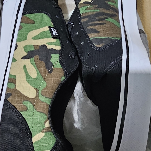 DC Shoes Anvil Black / Camo Mens 10 - Picture 2 of 2